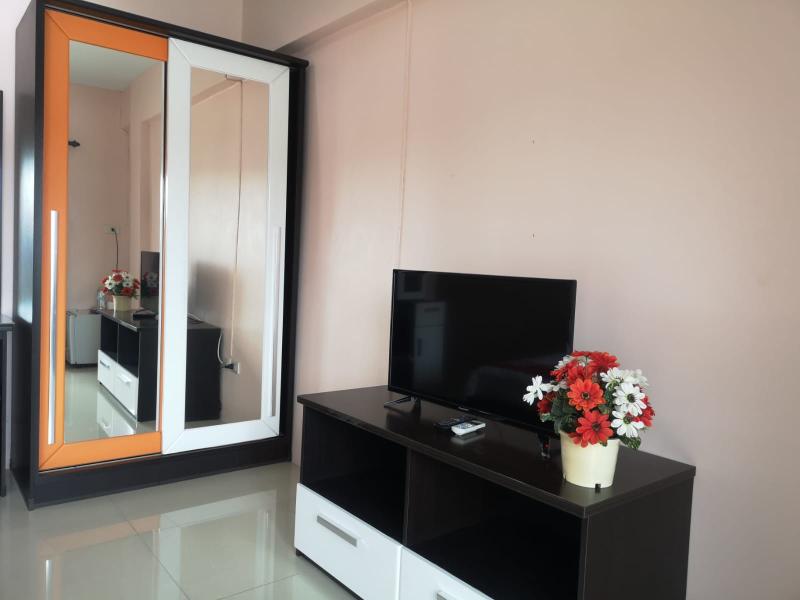 Oyo 75414 Kjs Pattaya​ - Oda