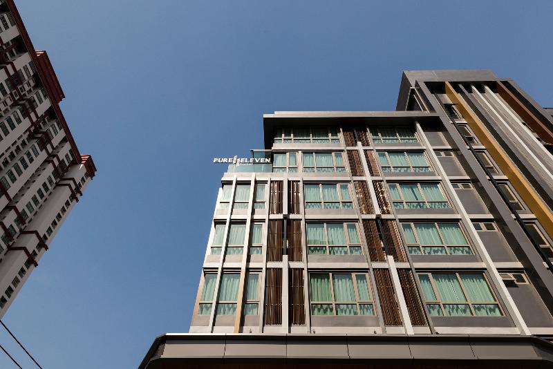 Pure Eleven Hotel Bangkok - Genel