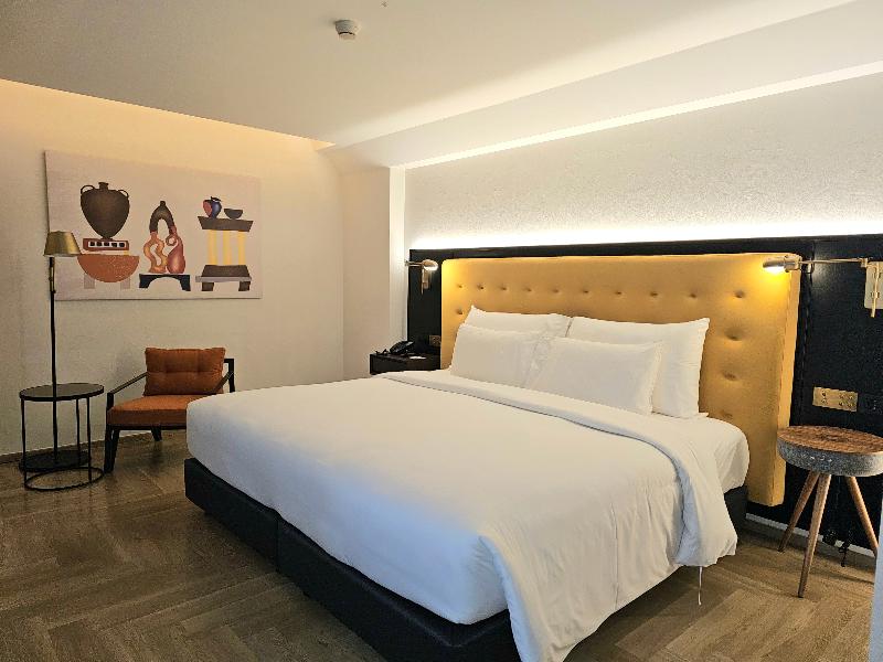 Public House Sukhumvit 31 Hotel - Oda