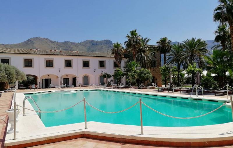 Al Balhara Resort & Spa - Havuz