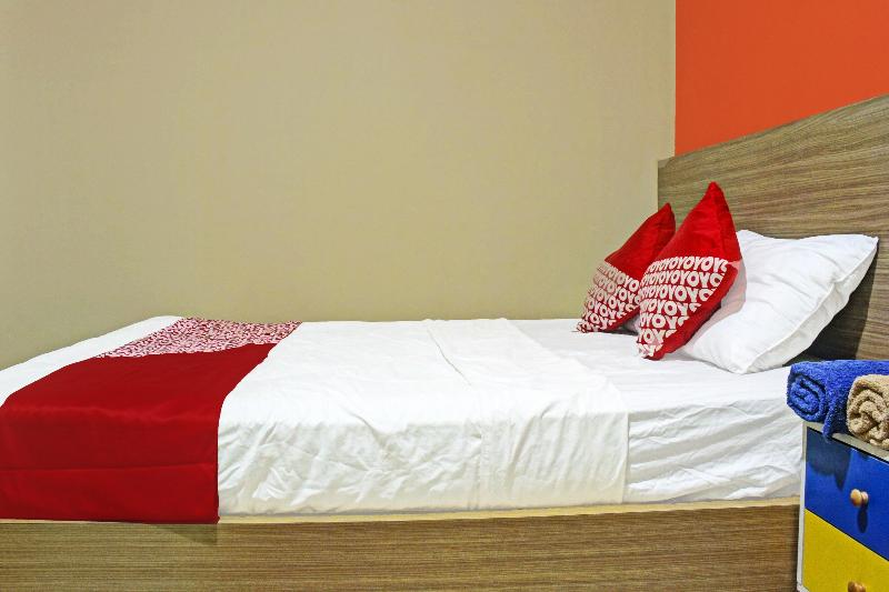 Oyo 91643 Homestay Daniel 76 - Oda