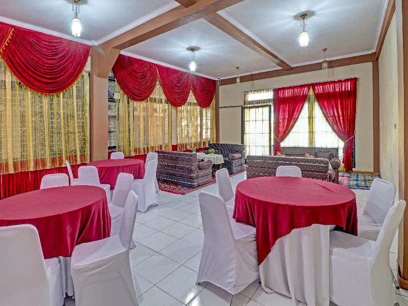 Oyo 91480 Putridapisa Syariah - Lobi