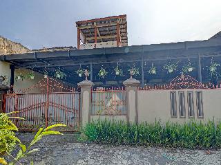 Oyo 91480 Putridapisa Syariah otel fotoğrafı