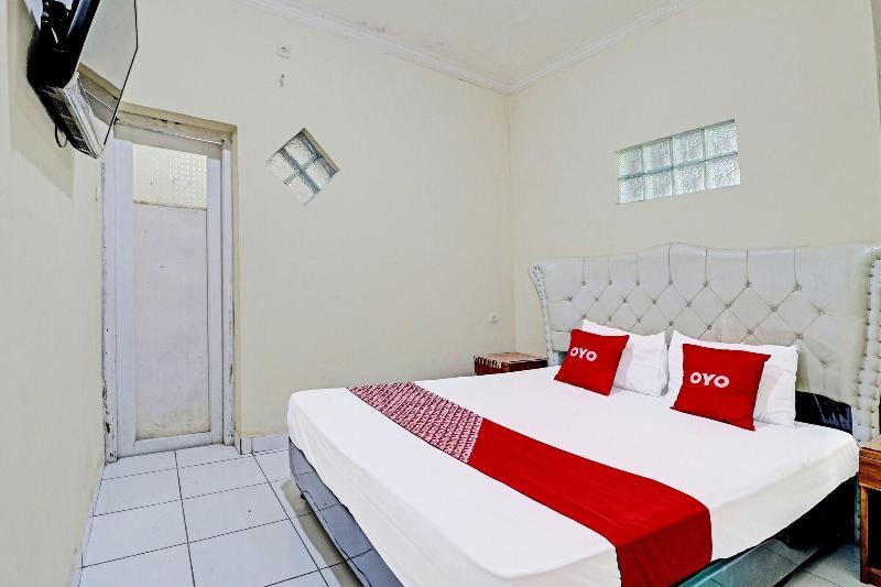 Oyo 91480 Putridapisa Syariah - Oda