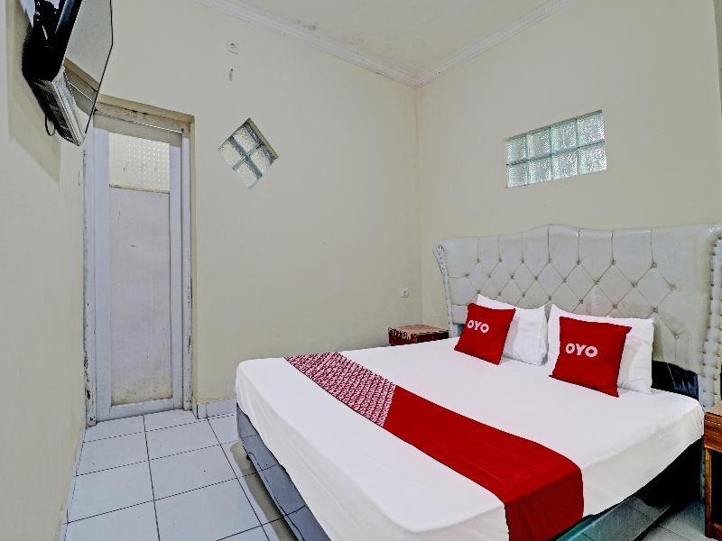 Oyo 91480 Putridapisa Syariah - Oda