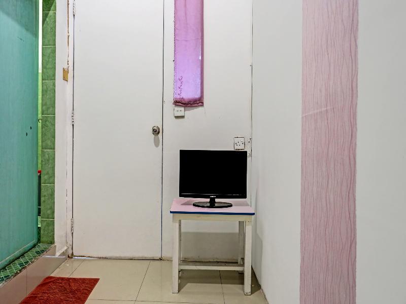 OYO 91784 Zazezo Homestay Syariah - Oda
