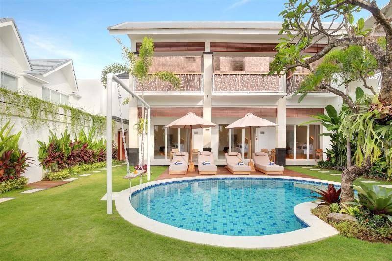 Aeera Villa Canggu by Ini Vie Hospitality - Havuz