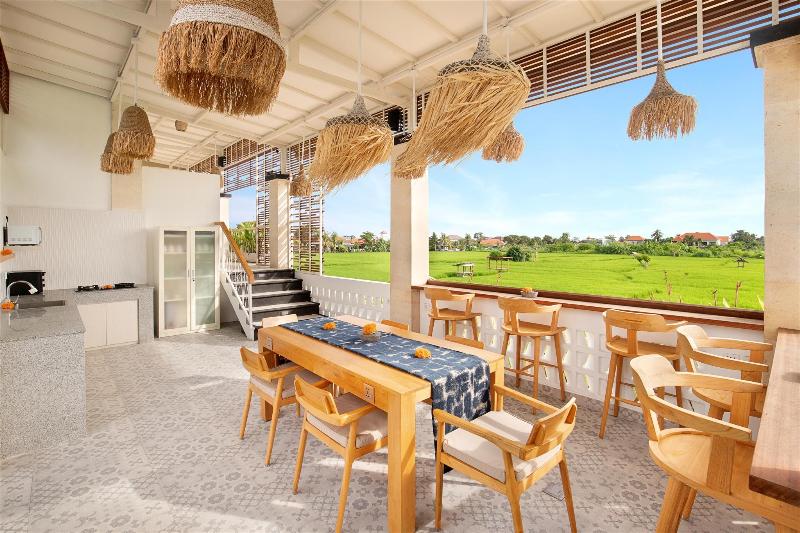 Aeera Villa Canggu by Ini Vie Hospitality - Restoran
