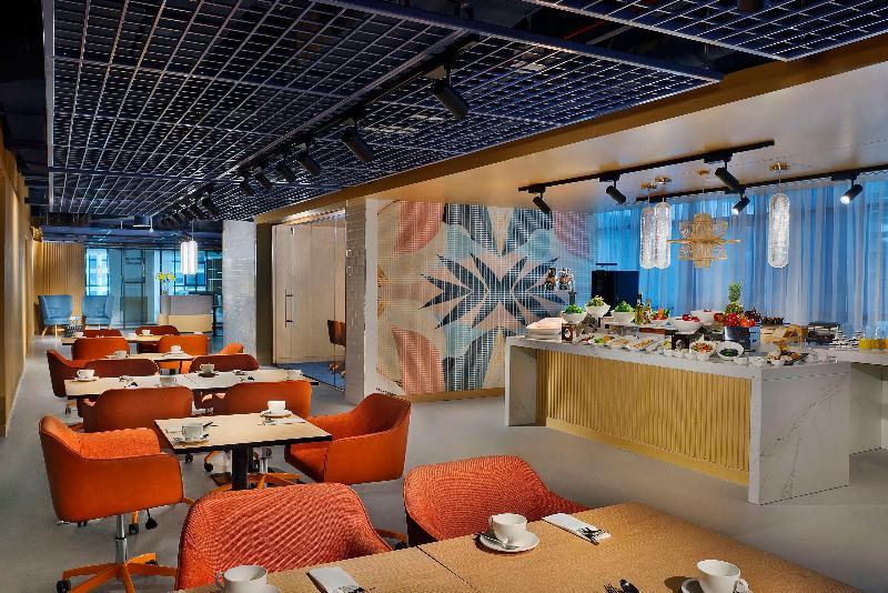 NH Collection Dubai The Palm - Bar