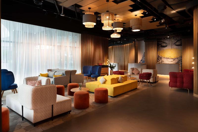 NH Collection Dubai The Palm - Lobi