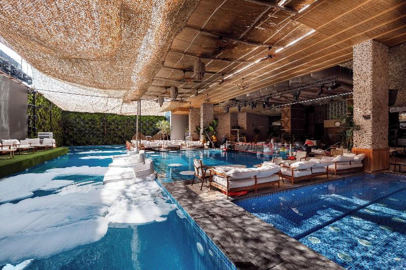 Ramee Dream Hotel Downtown - Havuz