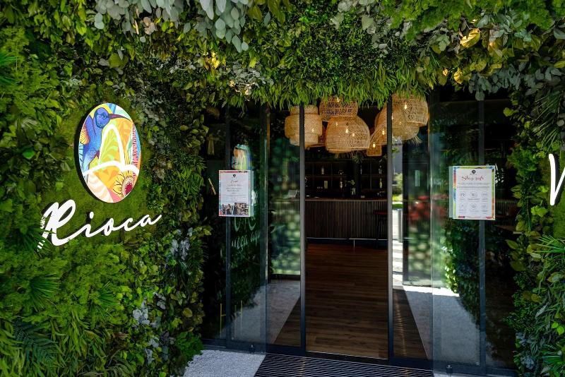 Rioca Munich Posto 3 - Lobi