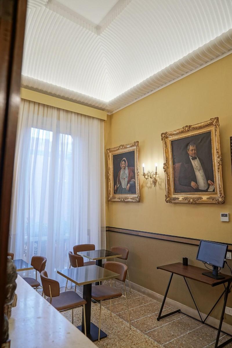 Dimora Donna Elena - Lobi