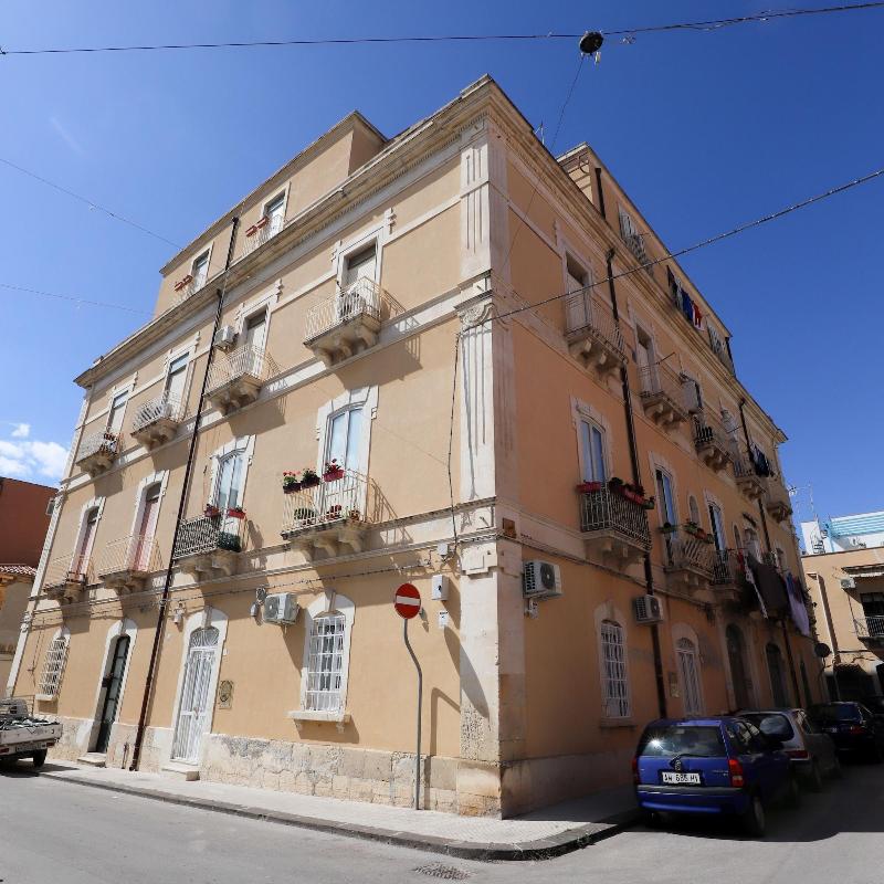 La Sicilia In Un Sogno - Genel