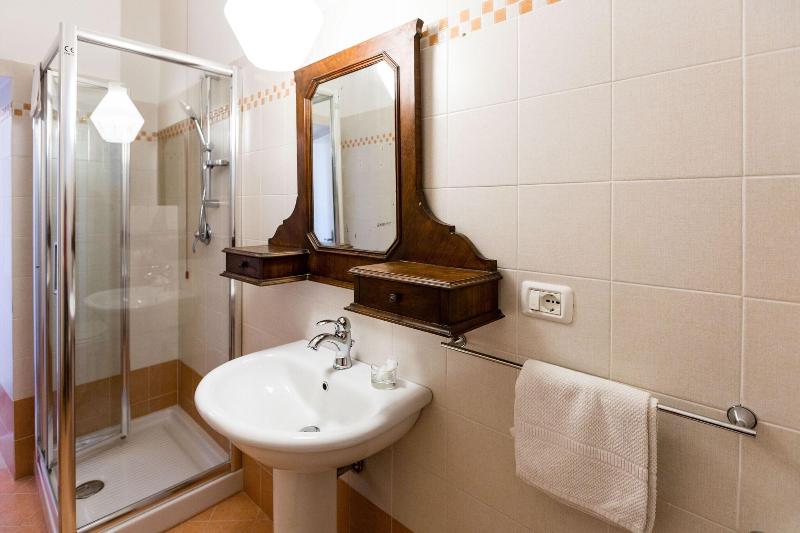 Room En Suite Corte Assisi - Oda