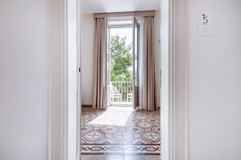 Palazzo San Lazzaro Rooms Suites - Oda