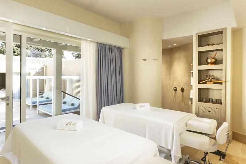 7pines Resort Sardinia Destination By Hyatt - Aktivite