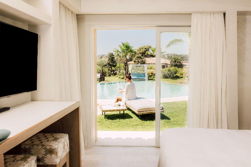 7pines Resort Sardinia Destination By Hyatt - Oda