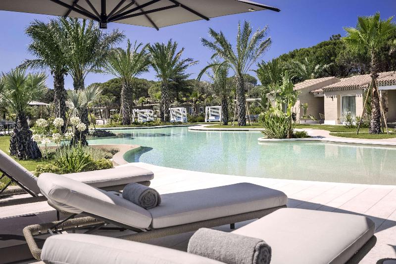 7pines Resort Sardinia Destination By Hyatt - Havuz