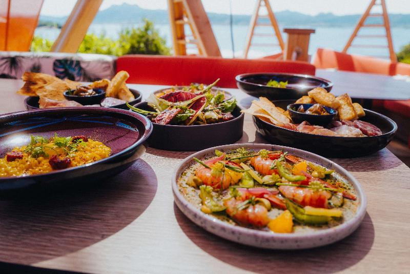 7pines Resort Sardinia Destination By Hyatt - Restoran