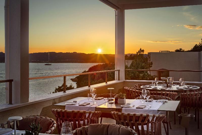 7pines Resort Sardinia Destination By Hyatt - Restoran