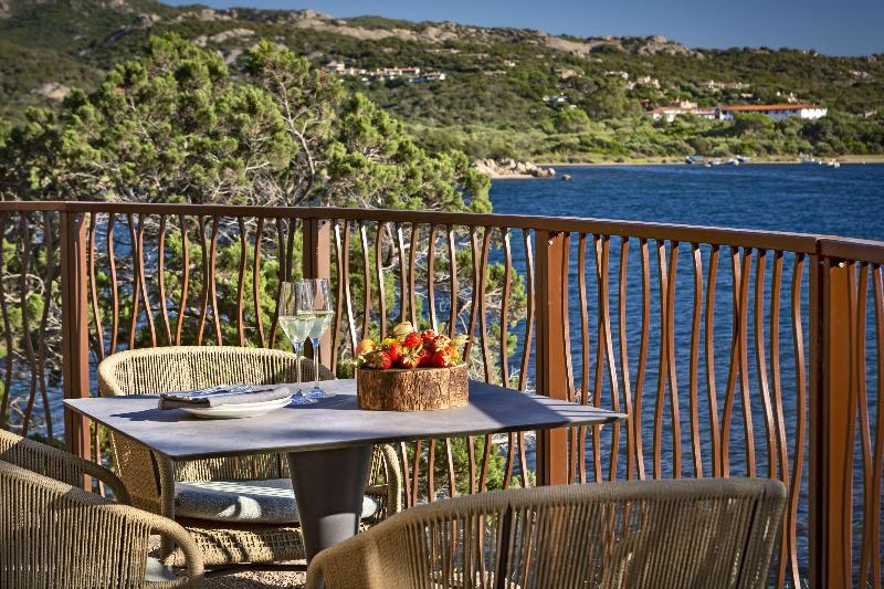 7pines Resort Sardinia Destination By Hyatt - Restoran