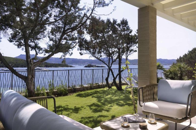 7pines Resort Sardinia Destination By Hyatt - Teras