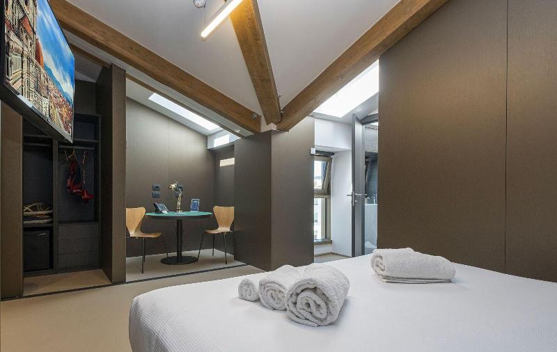Camplus Firenze - Oda