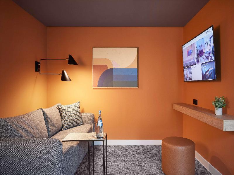 Adina Apartment Hotel Dusseldorf - Oda
