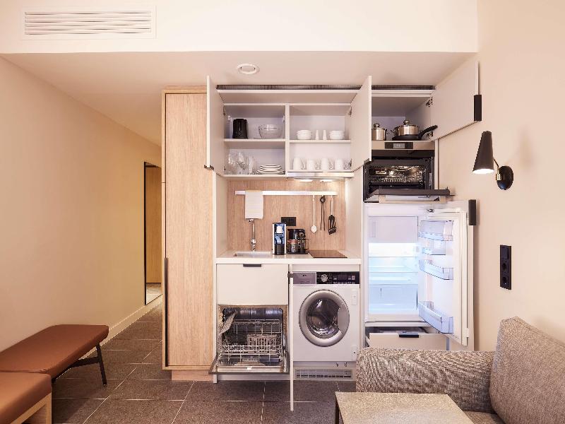 Adina Apartment Hotel Dusseldorf - Oda