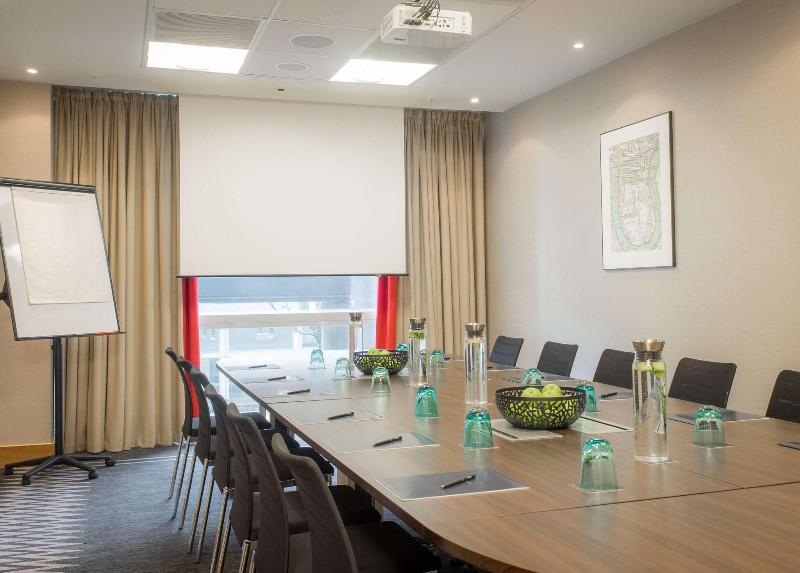 Hilton London Canary Wharf - Toplantı