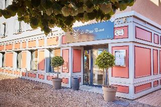 Le Place Neuve