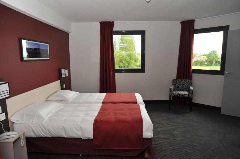 Hotel Akena La Ferta Bernard - Genel