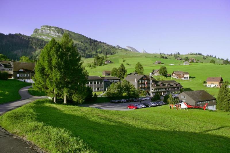 Stump S Alpenrose - Genel