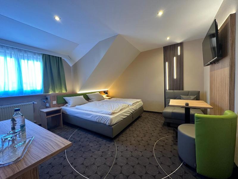 Rothsee Hotel - Oda