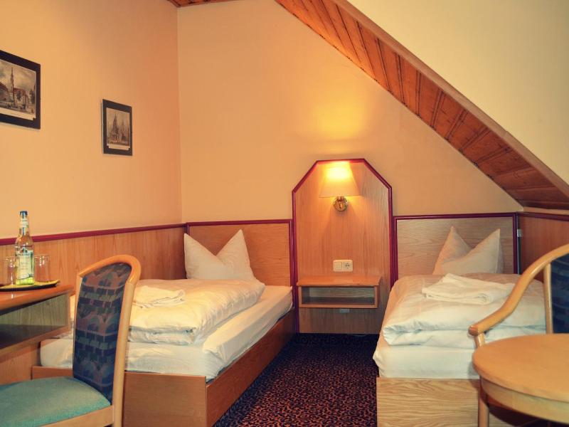 Rothsee Hotel - Oda
