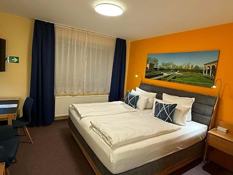 Parkhotel Marzahn - Genel