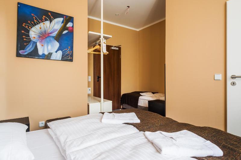 Apple City Hotel - Oda