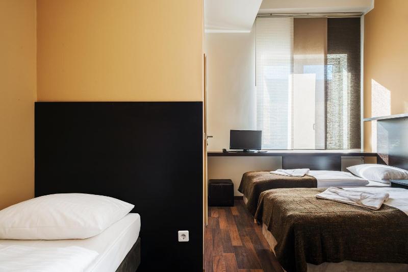 Apple City Hotel - Oda