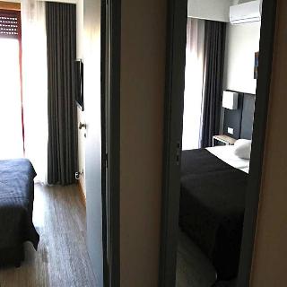 Hotel M otel fotoğrafı