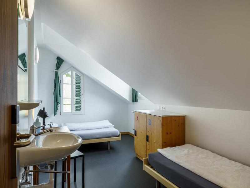 Backpackers Villa Sonnenhof Hostel - Genel