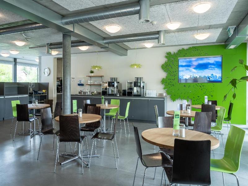 Backpackers Villa Sonnenhof Hostel - Genel