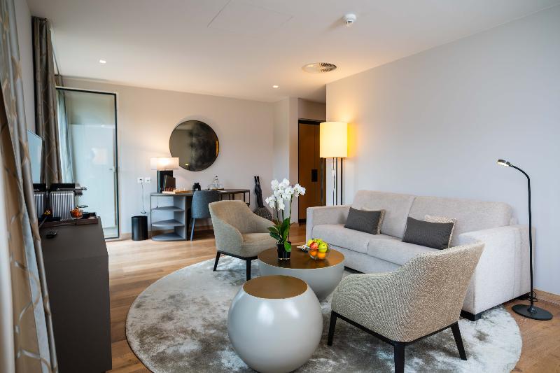 Hotel Seepark Thun - Oda