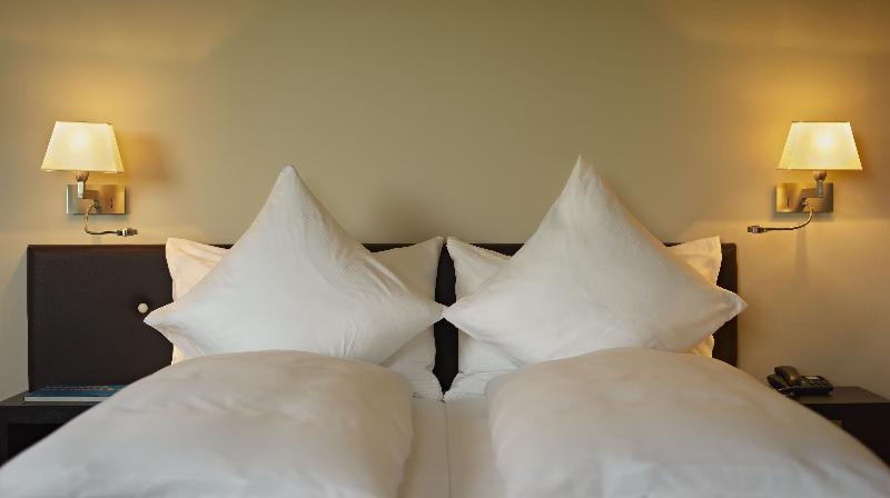 Hotel Seepark Thun - Oda