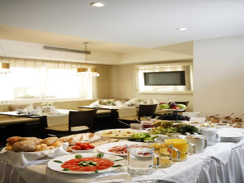 Pfeiler S Burgerstuberl Hotel - Genel