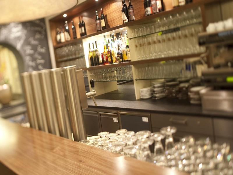 Pfeiler S Burgerstuberl Hotel - Genel