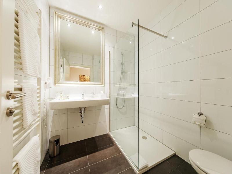 Pfeiler S Burgerstuberl Hotel - Genel