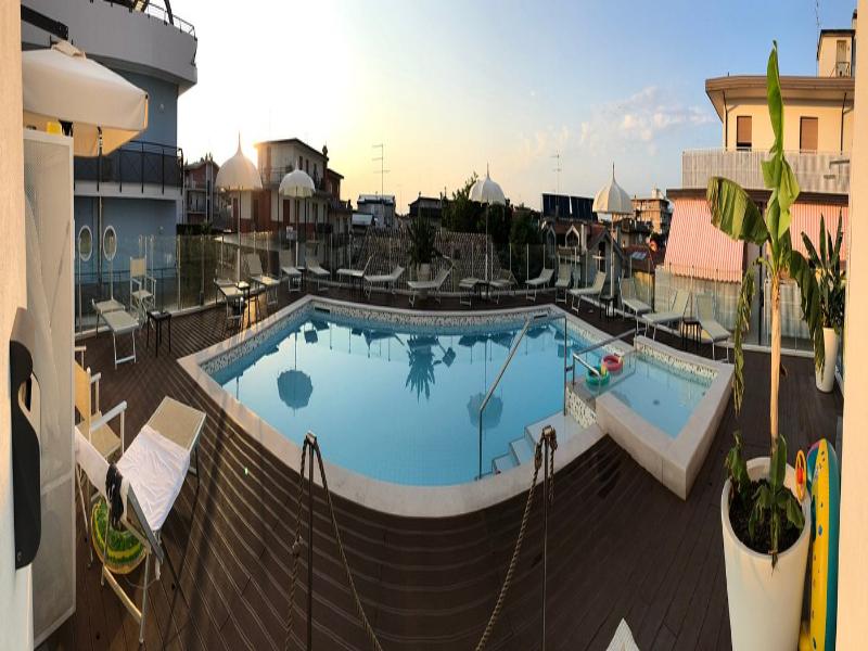 Hotel Tropical - Genel