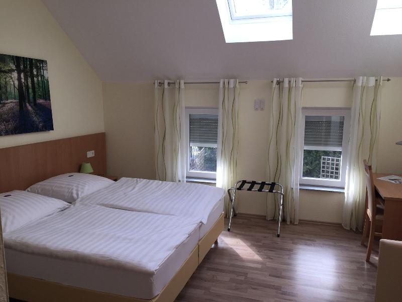 Pension Im Wirtshaus Himberg - Oda