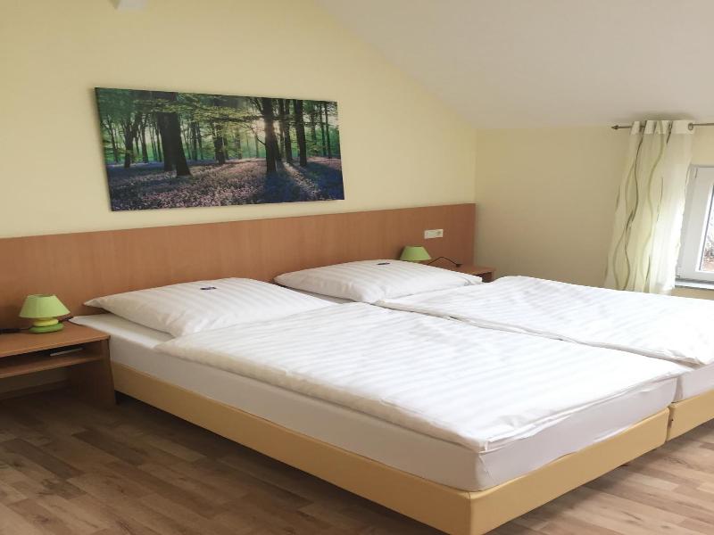 Pension Im Wirtshaus Himberg - Oda